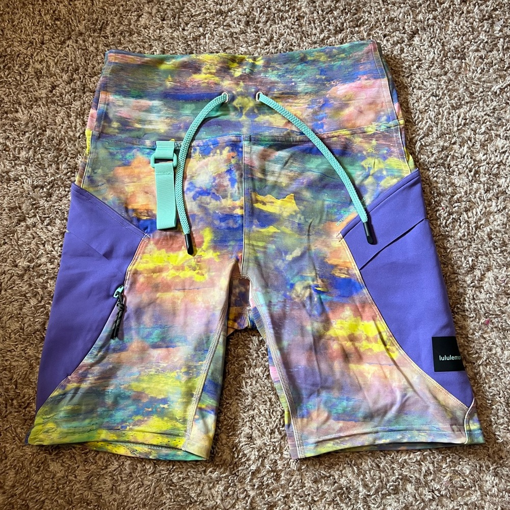 Lululemon biker shorts